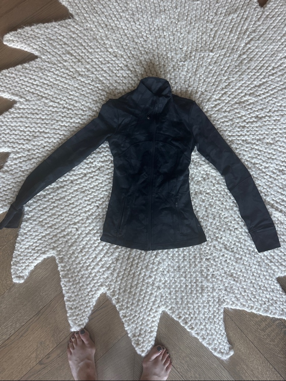 lululemon athletica Black Form-Fitting Zip Jacket